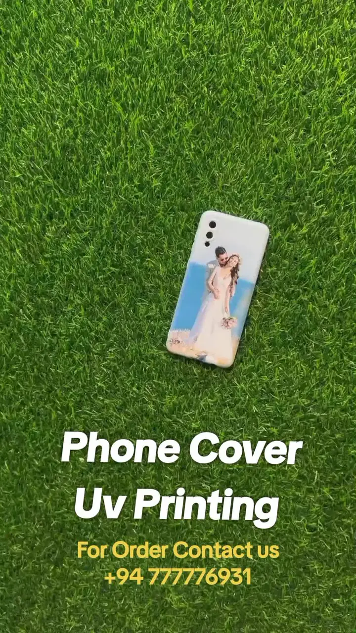 Phone cover UV-printed with a couple’s wedding photo